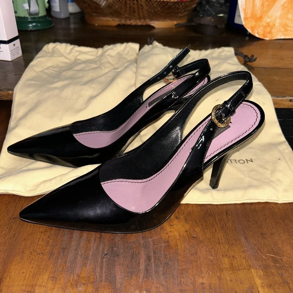 Louis Vuitton Patent Leather Slingback Pumps Women's Size: 38/8 With Dust‎ Bags
